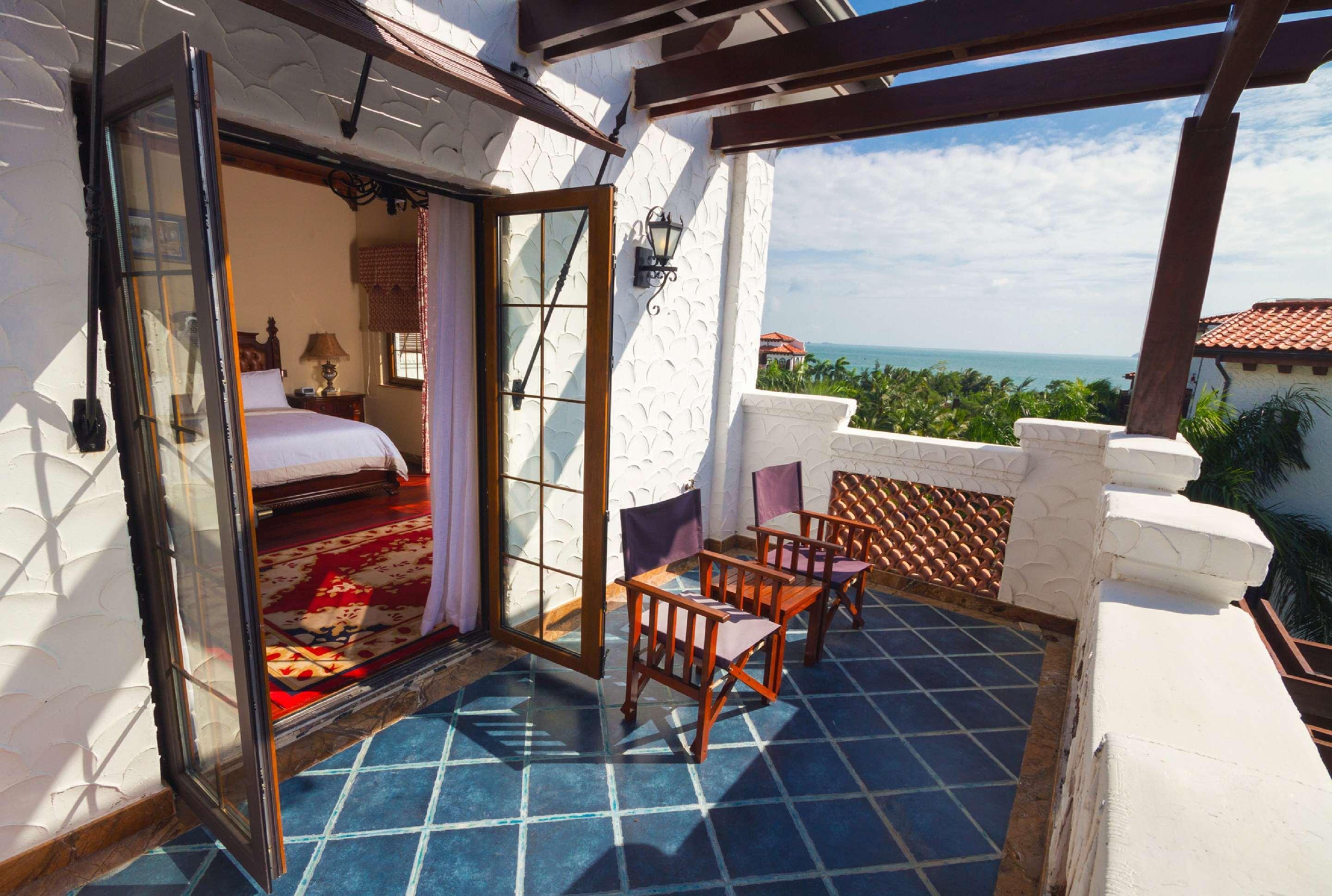 Best Western Premier International Resort Hotel Sanya Exterior photo