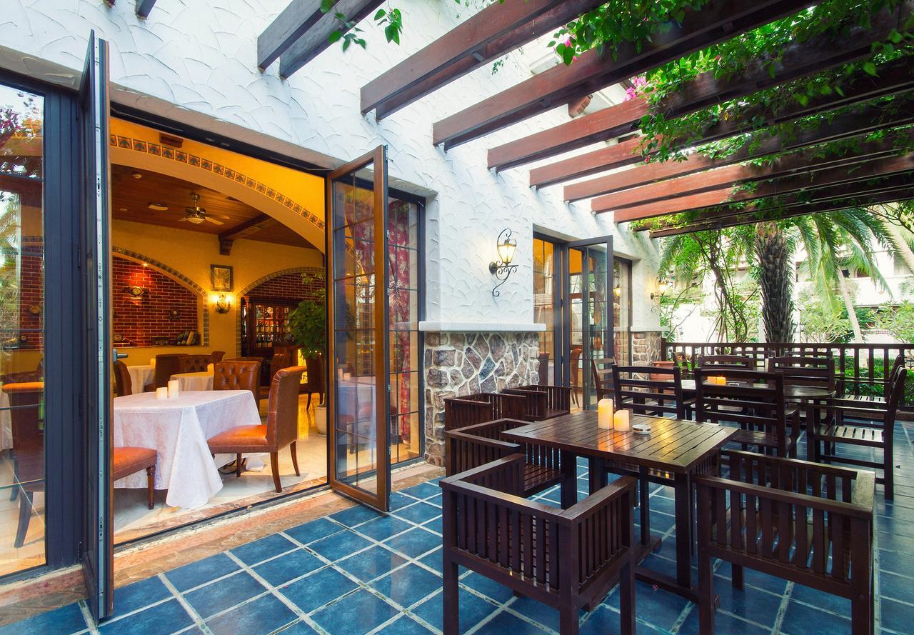 Best Western Premier International Resort Hotel Sanya Exterior photo