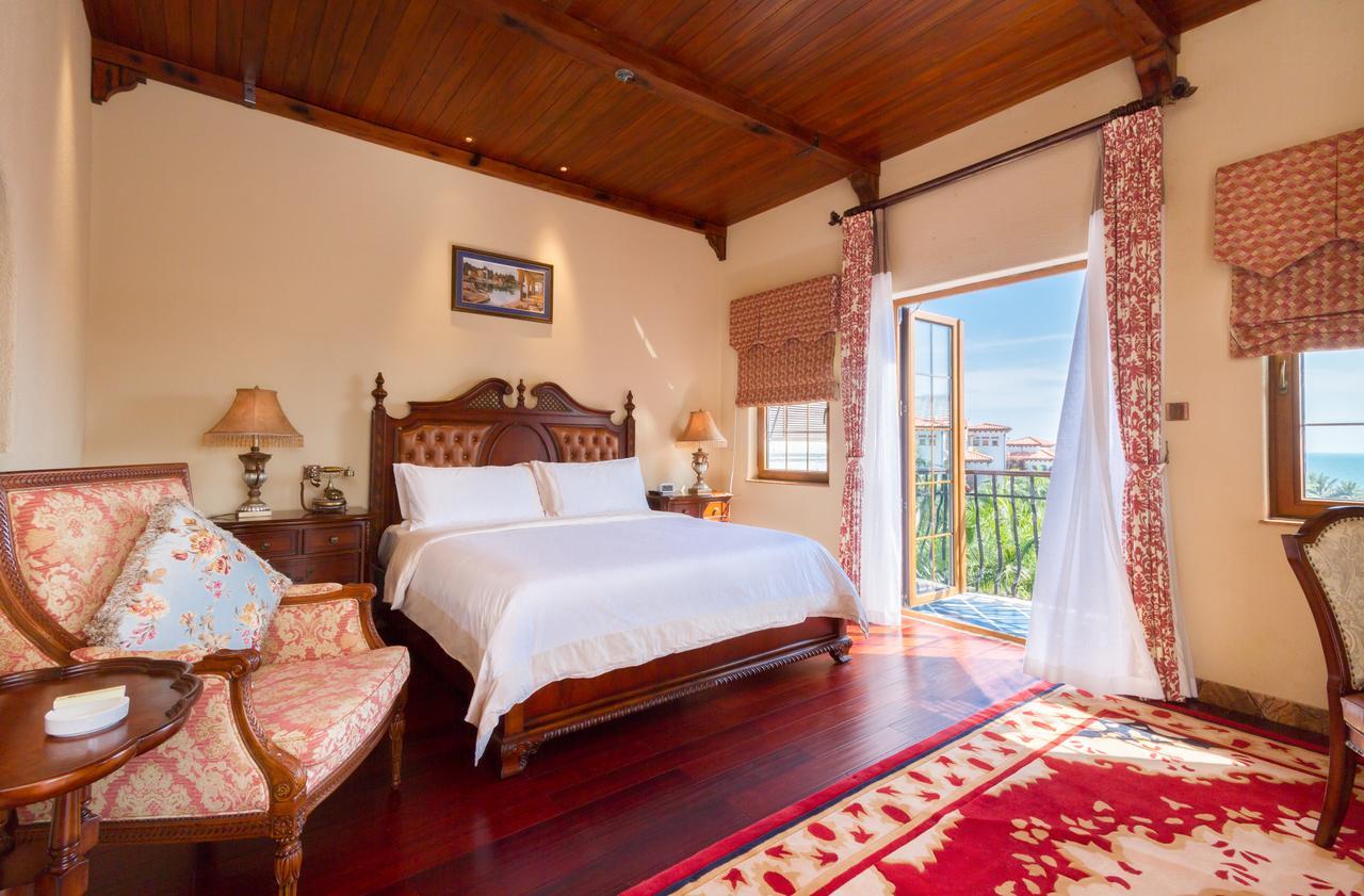 Best Western Premier International Resort Hotel Sanya Exterior photo