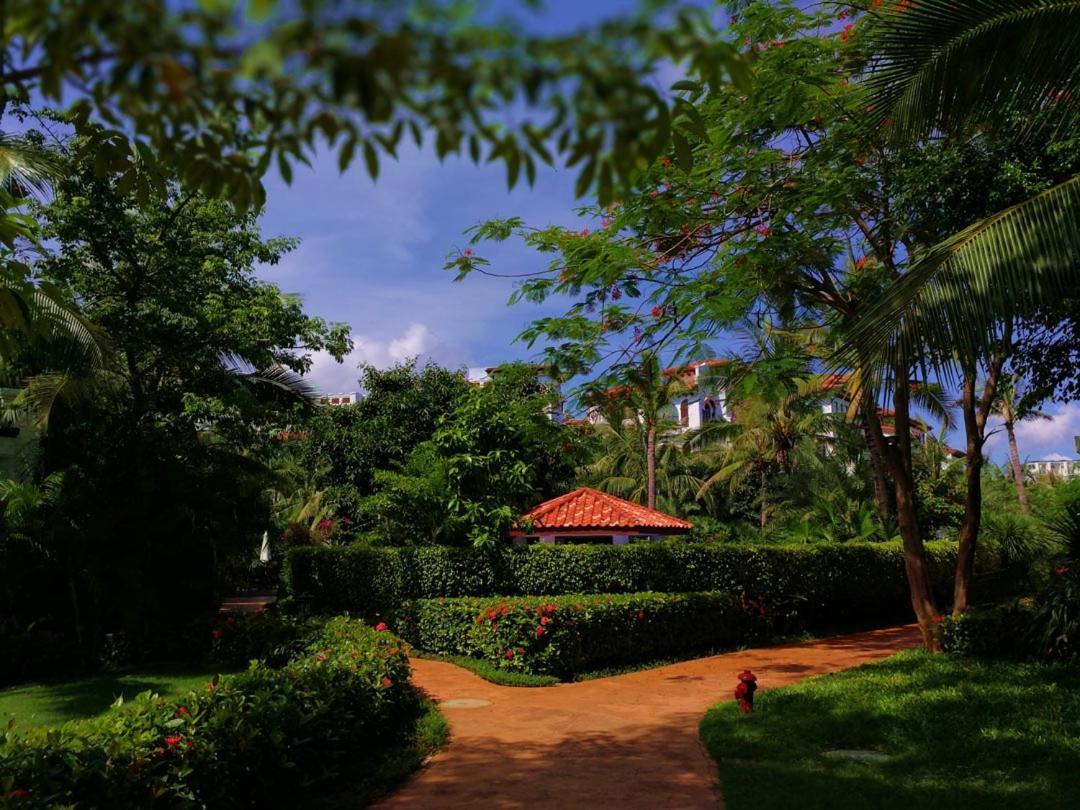 Best Western Premier International Resort Hotel Sanya Exterior photo