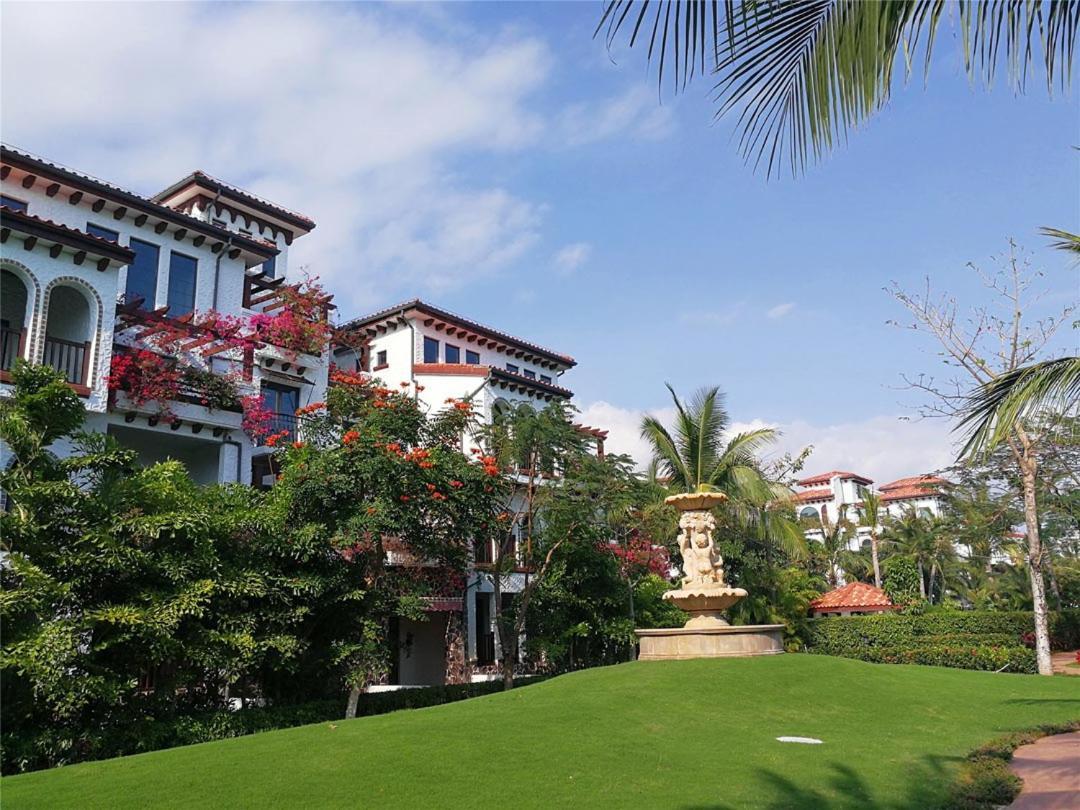 Best Western Premier International Resort Hotel Sanya Exterior photo